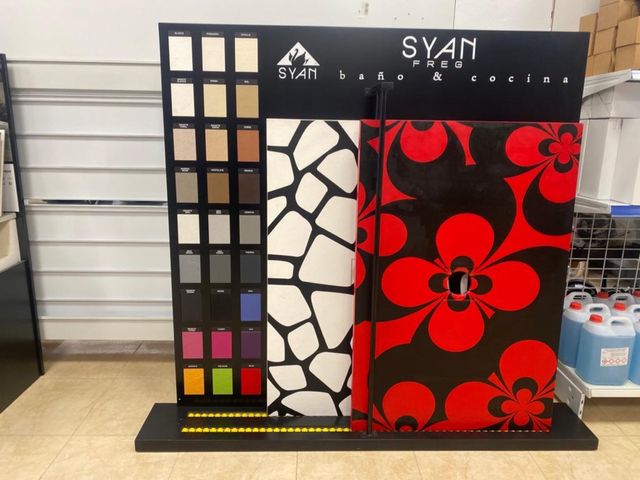 Expositor plato de ducha resina Syan