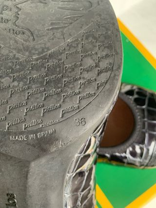 Zapatos marca Pitillos de señora número 36 negros