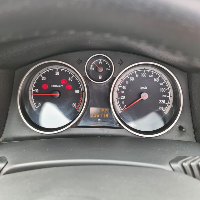 Opel Astra 2008