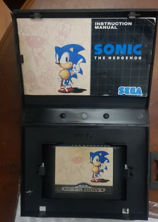 Sonic mega Drive con caja