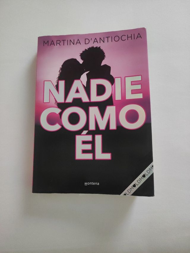 2 Libros lectura juvenil de Martina "Nadie como el