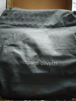 Maquina de escribir hispano Olivetti