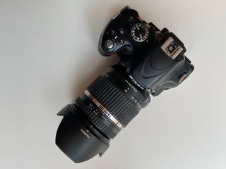 Nikon D5100 solo cuerpo