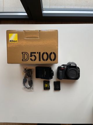 Nikon D5100 solo cuerpo