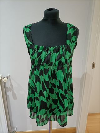 Blusa verde y negra