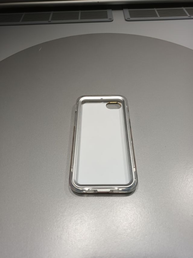 Funda de teléfono móvil.