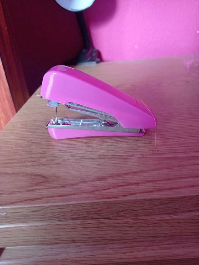 mini maquina de coser de bolsillo