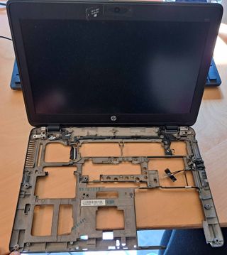 PANTALLA 12.5" y carcasa portátil HP ELITEBOOK 820