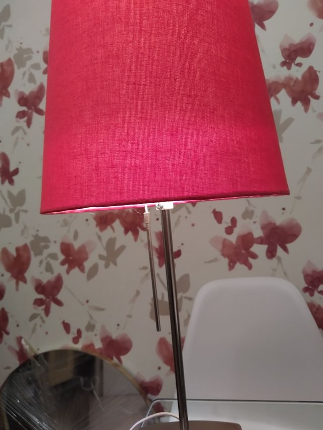 LAMPARA DE SOBREMESA