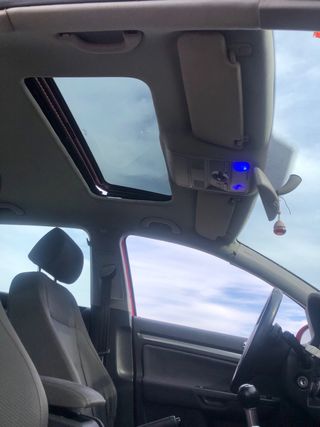 Volkswagen Golf 2004