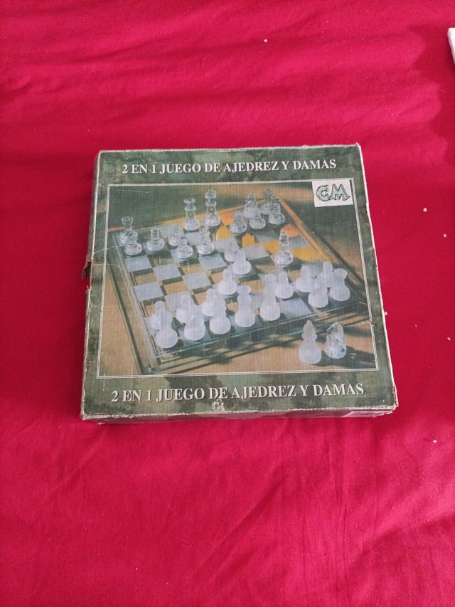 Juego Ajedrez y Damas Cristal