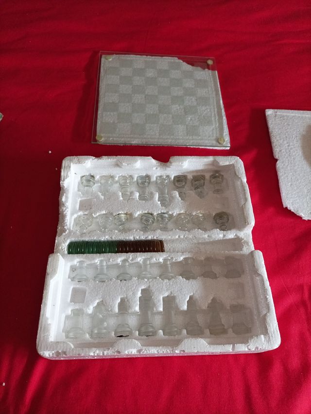 Juego Ajedrez y Damas Cristal