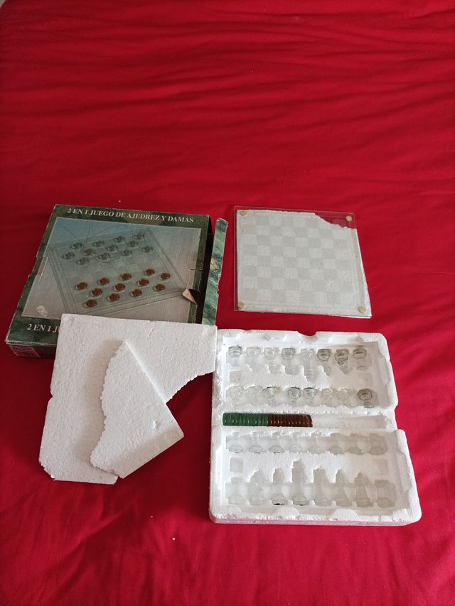 Juego Ajedrez y Damas Cristal