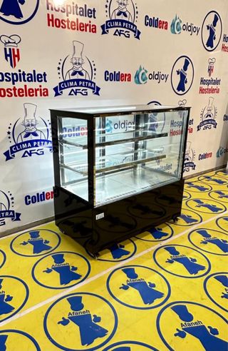 VITRINAS EXPOSITORAS DE PASTELERIA DE 1,20M 