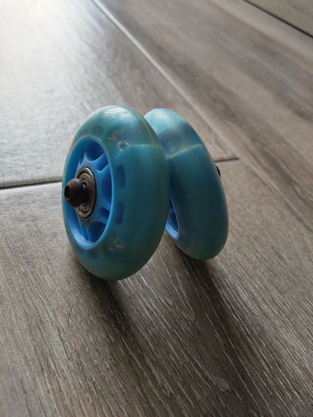 Ruedas patinete luces