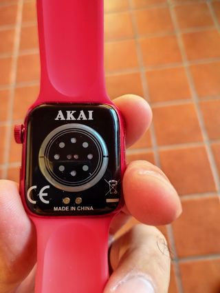 Orologio smart fitness  Akai multifunzione 