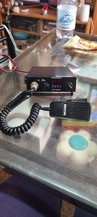 Ricetrasmittente cb Lafayette Wisconsin