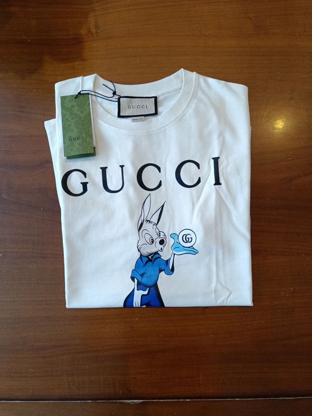 Camiseta Gucci color crema