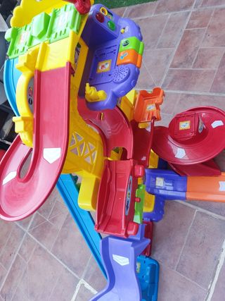 Pista Tuc Tuc bólidos.