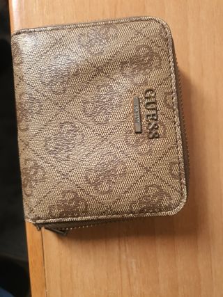 Monedero Guess