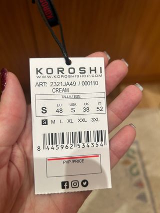 Estupendo plumífero Koroshi sin estrenar