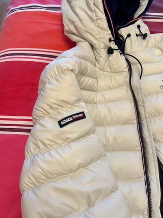 Estupendo plumífero Koroshi sin estrenar