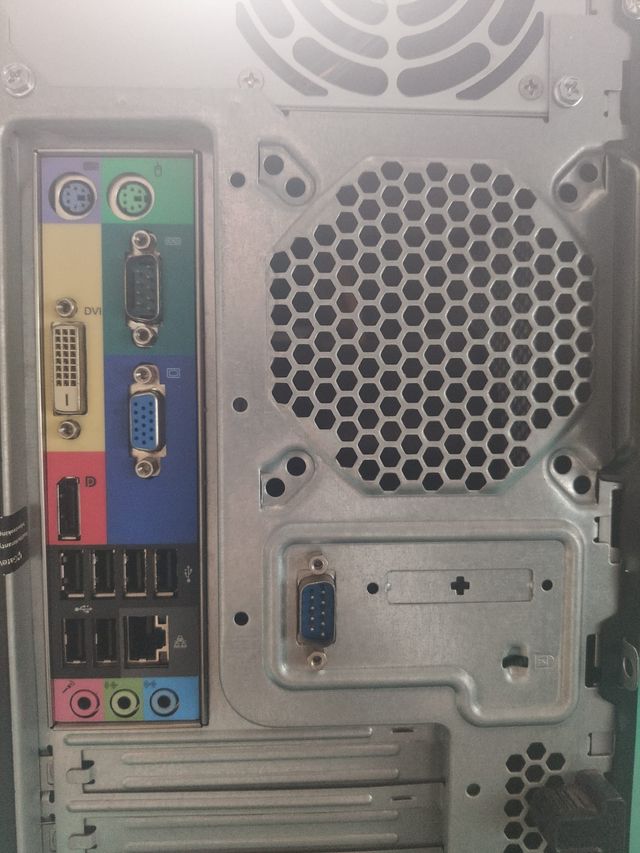 PC ORDENADOR TORRE I5 4Gb RAM SSD 250Gb