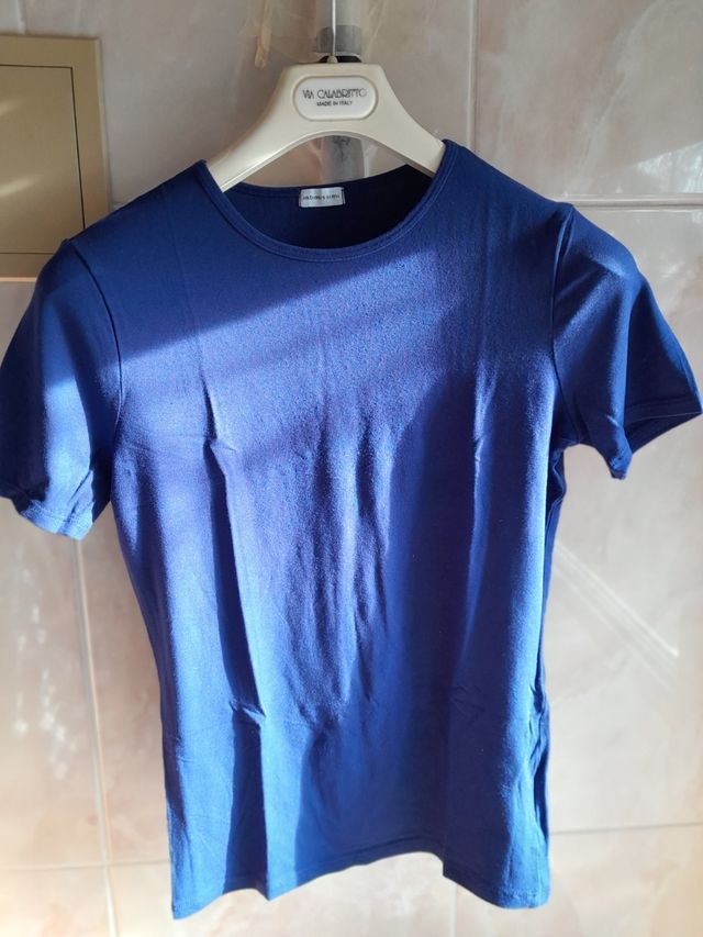 T shirt blu