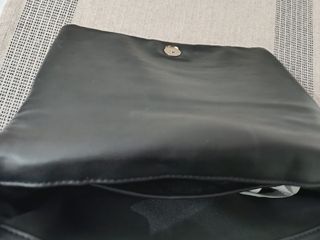 Bolso baguette Zara negro 