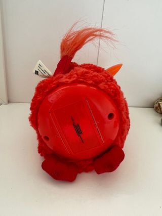 Furby rojo