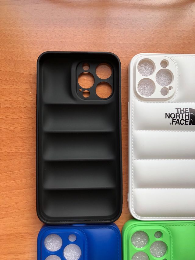 Funda Puffer Silicona TNF Iphone14 Pro Max