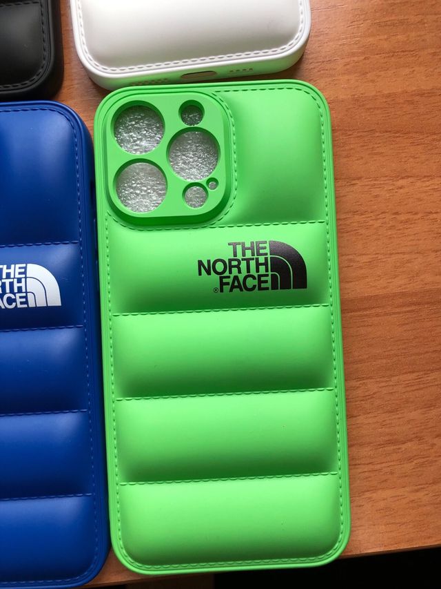 Funda Puffer Silicona TNF Iphone14 Pro Max
