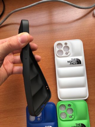 Funda Puffer Silicona TNF Iphone14 Pro Max