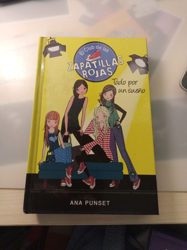 El club de las zapatillas rojas 3