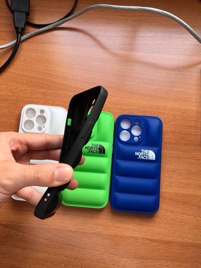 Funda Puffer Silicona TNF Iphone 14 Pro