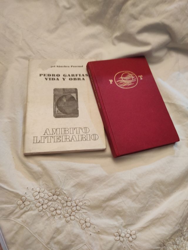  Libros especiales de interes literario.