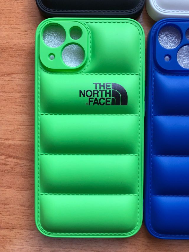 Funda Puffer Silicona TNF Iphone 14