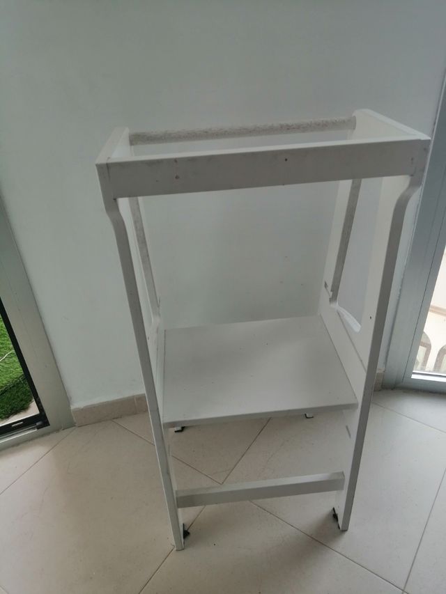 Trona de pie Alondra blanca