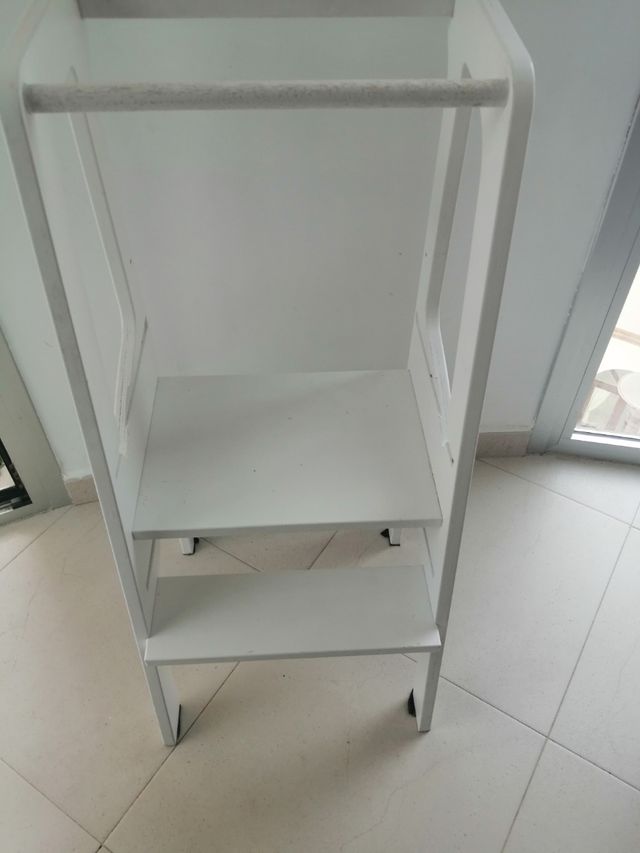 Trona de pie Alondra blanca