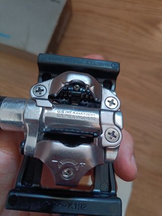 Pedales Shimano PD-M520 + PLATAFORMAS SH