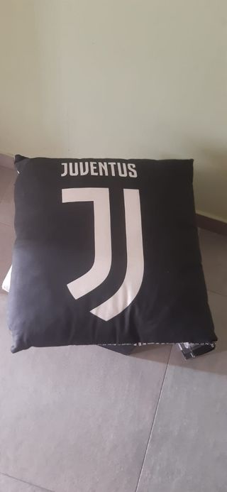 Cuscino Juventus, ottime condizioni 
