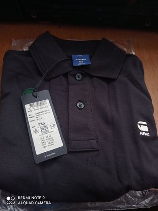 Polo nuevo con su etiqueta