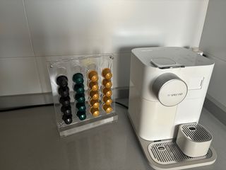 Cafetera Nespresso GRAND LATTISSIMA BLANCA