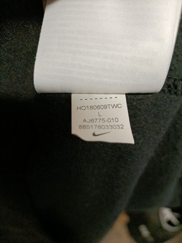 Sudadera chica nike negra con logo