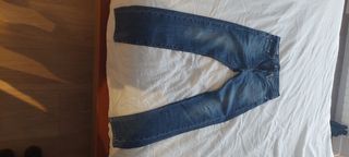 Pantalón vaquero Levis auténtico