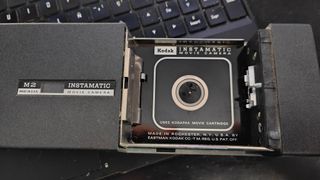 Cámara de vídeo vintage Kodak Instamatic M2 nueva