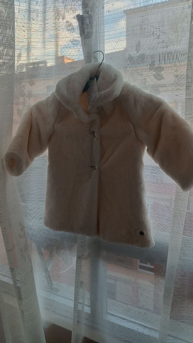 Abrigo pelo naturaleza  Paz Rodríguez