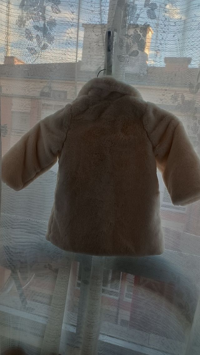 Abrigo pelo naturaleza  Paz Rodríguez