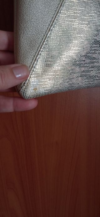 Bolso de fiesta dorado 