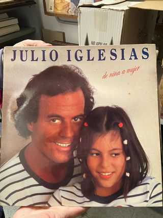 Vinilo: Julio Iglesias - De niña a mujer